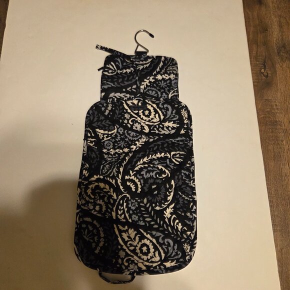 Vera Bradley Medium Hanging Travel Toiletry Organizer in Paisley Noir Pattern - Picture 1 of 4